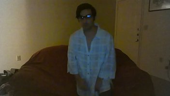Hot Guy Pleasuring Himself.mp4